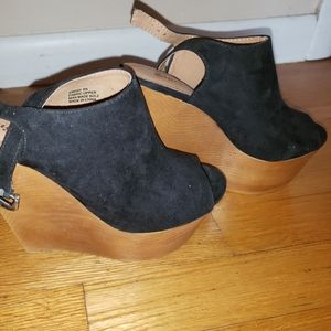 Zigi Soho wedges
